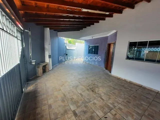 Casa com 213m² 2 quartos e 3 banheiros, à venda, no bairro Jardim das Azaléias em Sorocaba