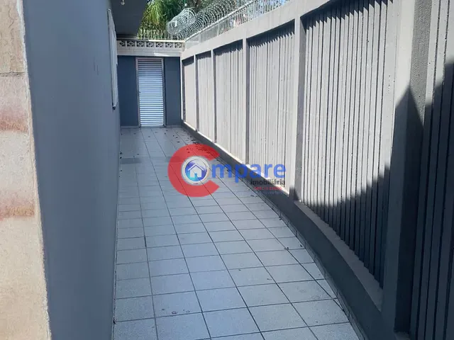 Casa 3 quartos e 2 banheiros, à venda, no bairro Vila Galvão em Guarulhos