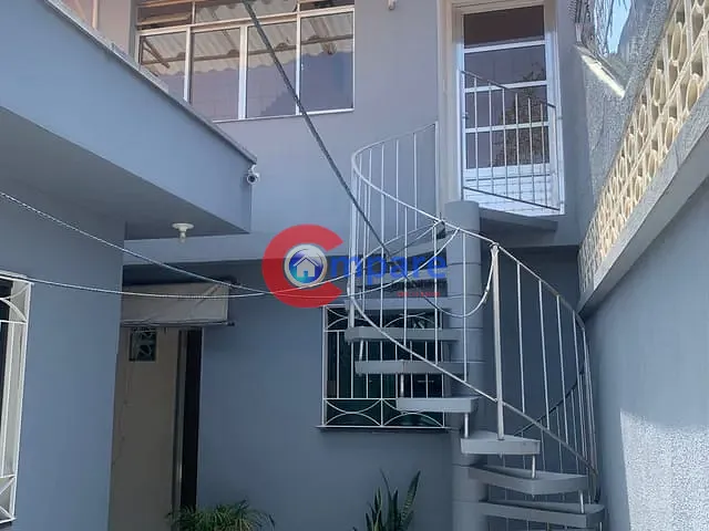 Casa 3 quartos e 2 banheiros, à venda, no bairro Vila Galvão em Guarulhos