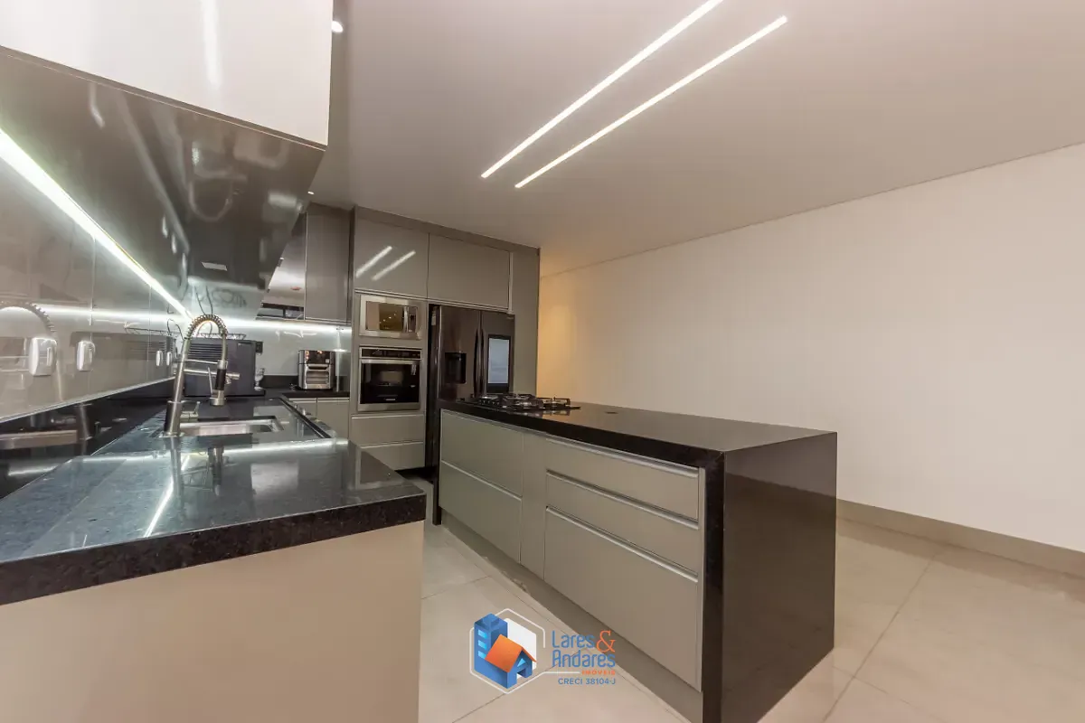 Casa, 4 quartos, 300 m² - Foto 34