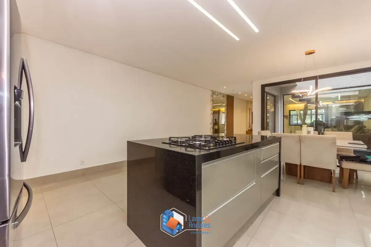 Casa, 4 quartos, 300 m² - Foto 35