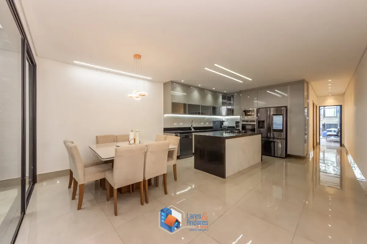 Casa, 4 quartos, 300 m² - Foto 31