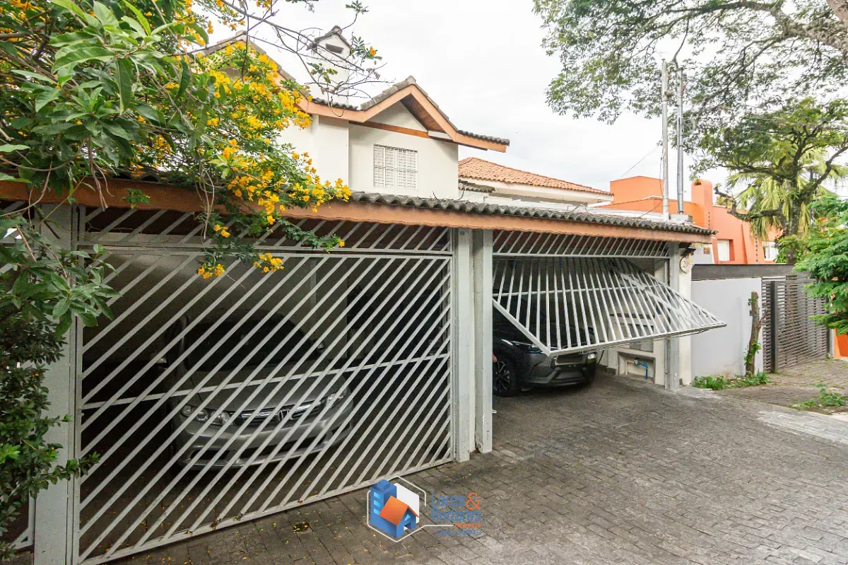 Casa, 5 quartos, 312 m² - Foto 1