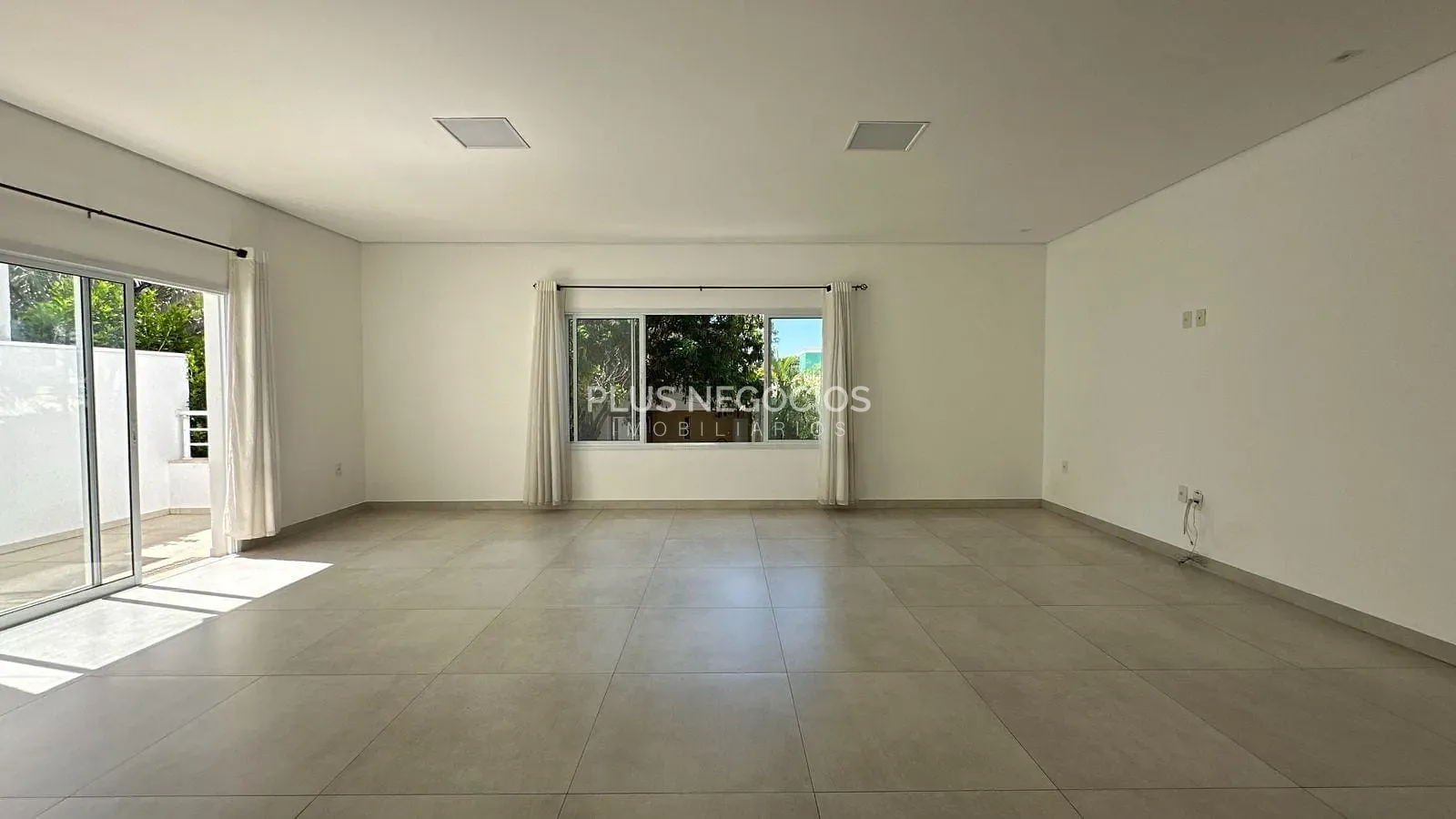 Casa, 4 quartos, 352 m² - Foto 9