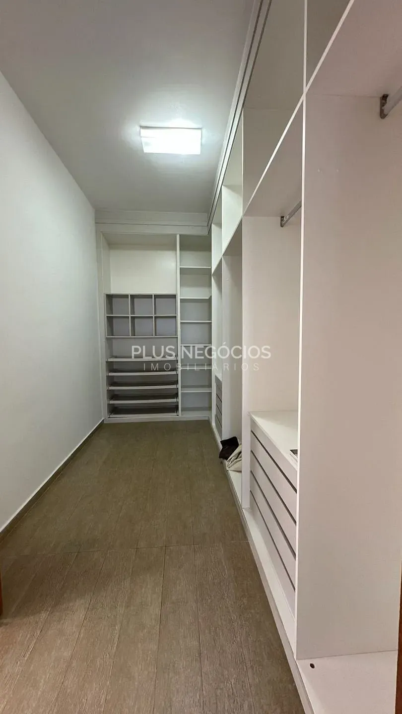 Casa, 4 quartos, 352 m² - Foto 20
