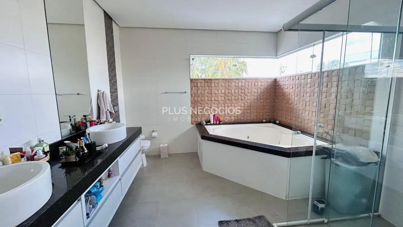 Casa, 4 quartos, 351 m² - Foto 16