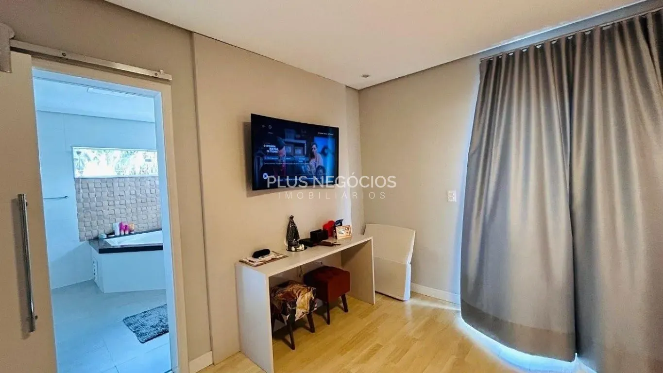 Casa, 4 quartos, 351 m² - Foto 13