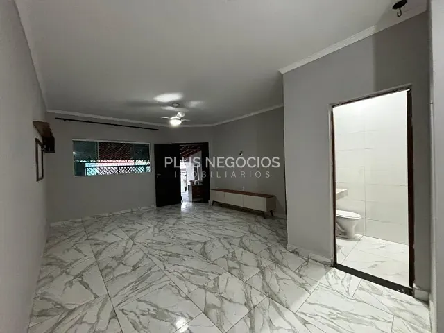 Casa com 175m² 3 quartos e 3 banheiros, à venda ou para alugar, no bairro Jardim Piazza Di Roma II em Sorocaba