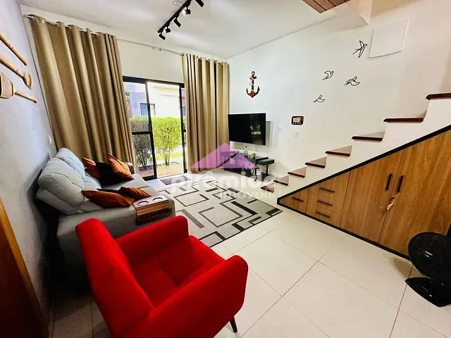 Casa com 101m² 2 quartos e 3 banheiros, à venda, no bairro Pontal de Santa Marina em Caraguatatuba