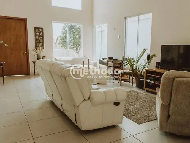 Casa com 360m² 3 quartos e 1 banheiro, à venda, no bairro Chácara Santa Margarida em Campinas