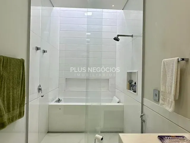 Casa com 4615m² 6 quartos e 10 banheiros, à venda, no bairro Chácaras Residenciais Santa Maria em Votorantim