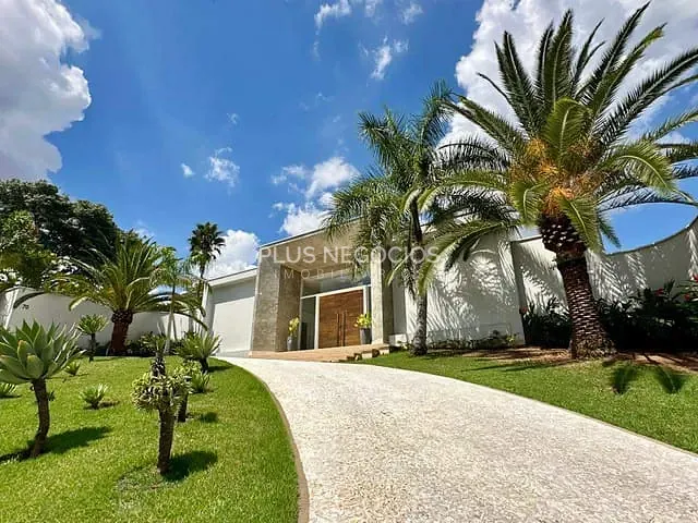 Casa com 4615m² 6 quartos e 10 banheiros, à venda, no bairro Chácaras Residenciais Santa Maria em Votorantim