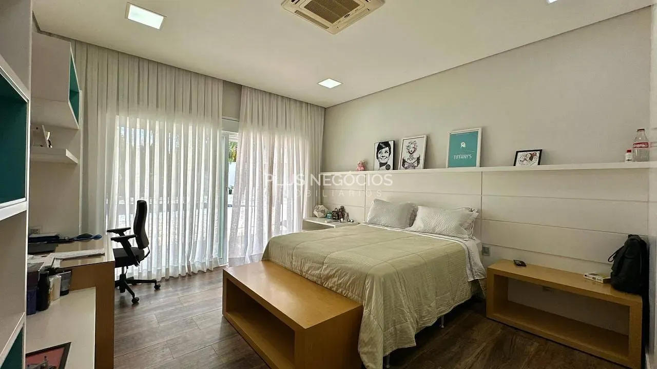 Casa, 6 quartos, 1810 m² - Foto 8