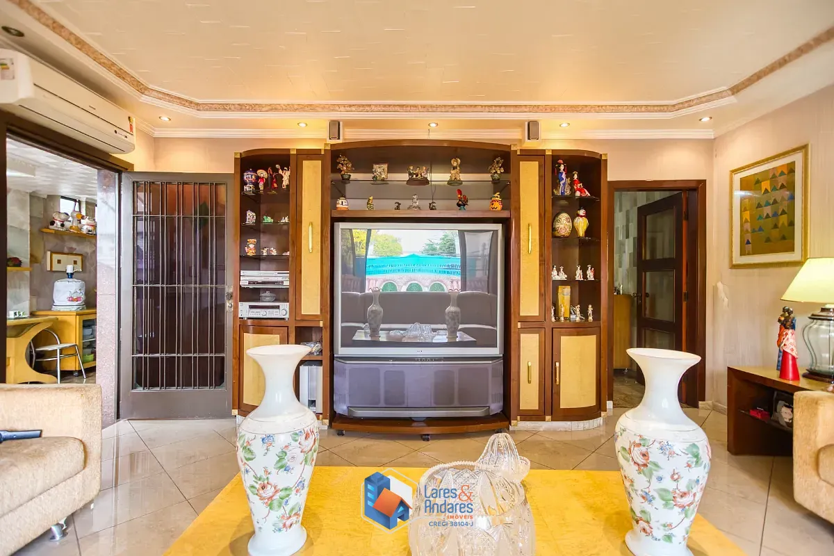 Casa, 4 quartos, 324 m² - Foto 3