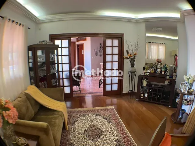 Casa com 338m² 4 quartos e 1 banheiro, à venda, no bairro Jardim Sao Carlos em Campinas