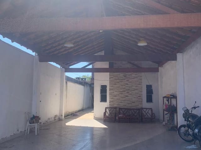Casa 2 quartos e 2 banheiros, à venda, no bairro Vale das flores em Tremembé