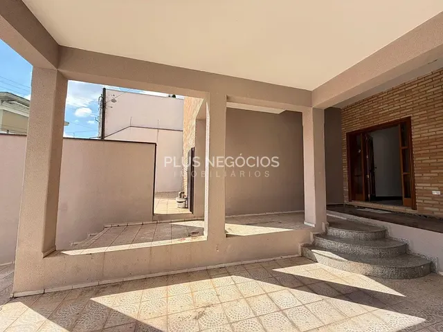 Casa 6 quartos e 4 banheiros, à venda, no bairro Jardim Pagliato em Sorocaba