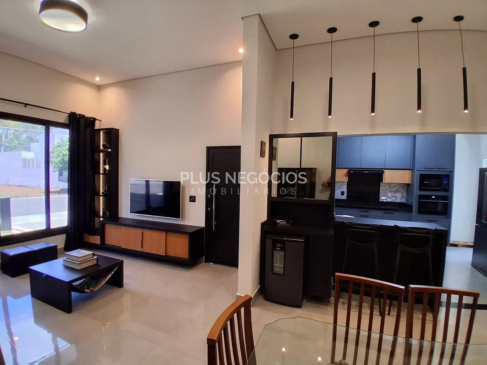 Casa, 3 quartos, 137 m² - Foto 2