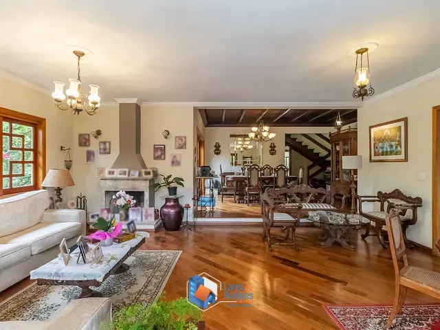 Casa com 1200m² 4 quartos e 5 banheiros, à venda, no bairro Nova Fazendinha em São Paulo