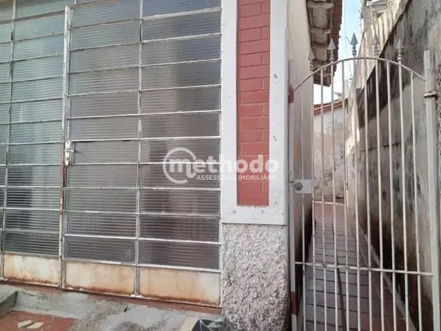 Casa com 322m² 3 quartos e 1 banheiro, à venda, no bairro Vila Joaquim Inacio em Campinas