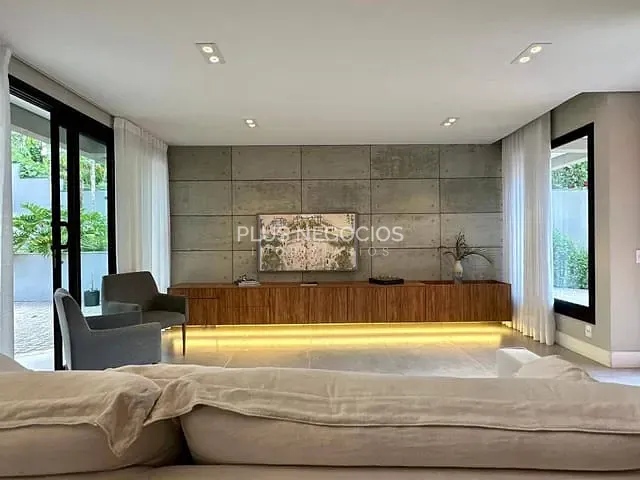 Casa com 1001m² 4 quartos e 6 banheiros, à venda, no bairro Parque Ecoresidencial Fazenda Jequitibá em Sorocaba
