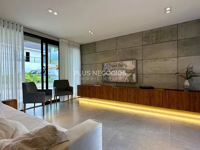 Casa com 1001m² 4 quartos e 6 banheiros, à venda, no bairro Parque Ecoresidencial Fazenda Jequitibá em Sorocaba
