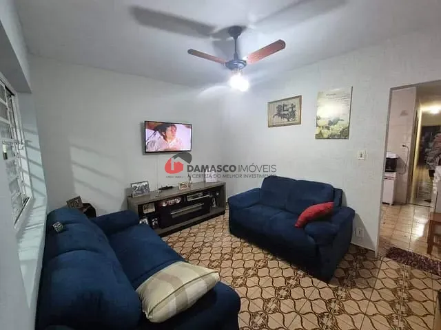 Casa 2 quartos e 1 banheiro, à venda, no bairro Parque Capuava em Santo André