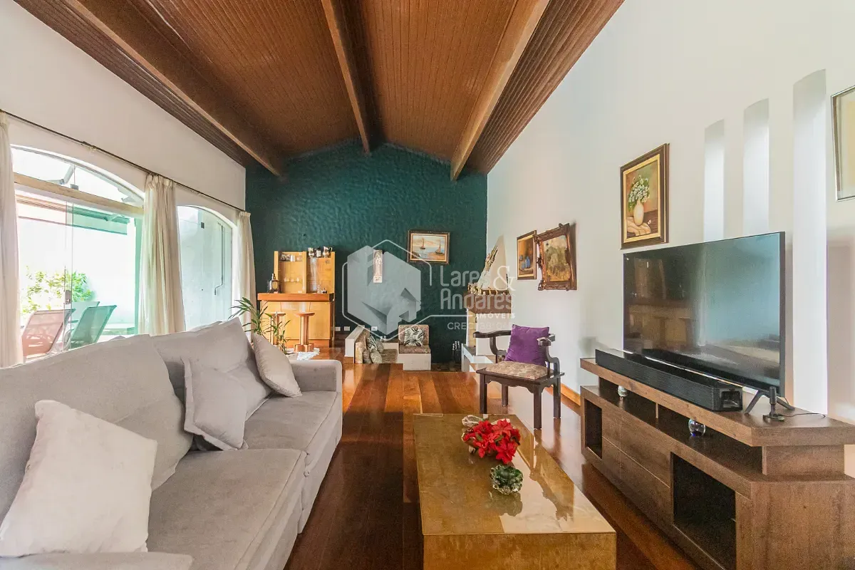 Casa, 4 quartos, 219 m² - Foto 3