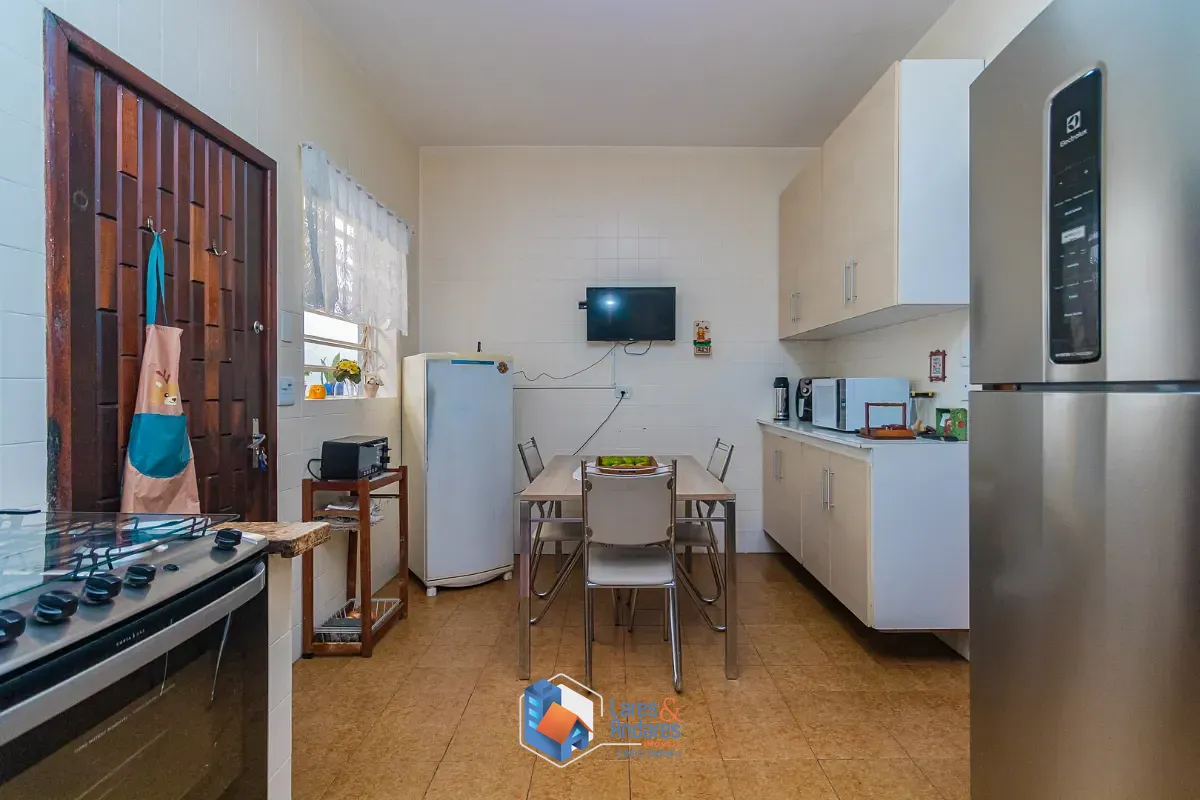 Casa, 4 quartos, 219 m² - Foto 40