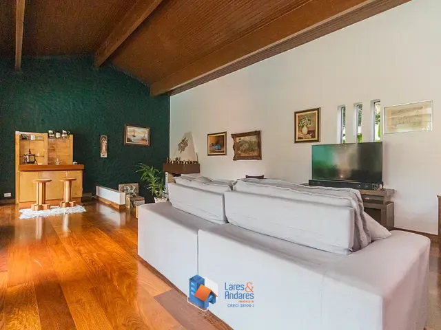 Casa com 500m² 4 quartos e 4 banheiros, à venda, no bairro Jardim Prudência em São Paulo