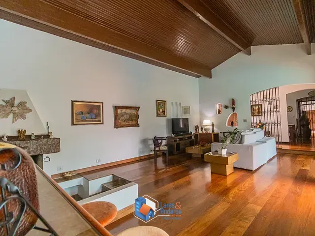 Casa com 500m² 4 quartos e 4 banheiros, à venda, no bairro Jardim Prudência em São Paulo