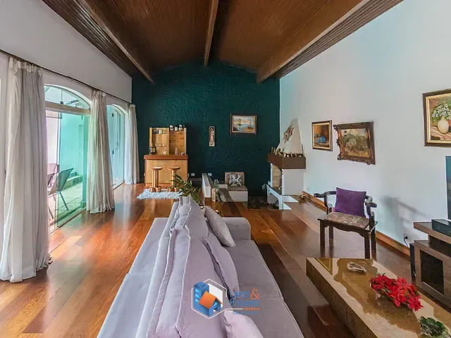 Casa com 500m² 4 quartos e 4 banheiros, à venda, no bairro Jardim Prudência em São Paulo