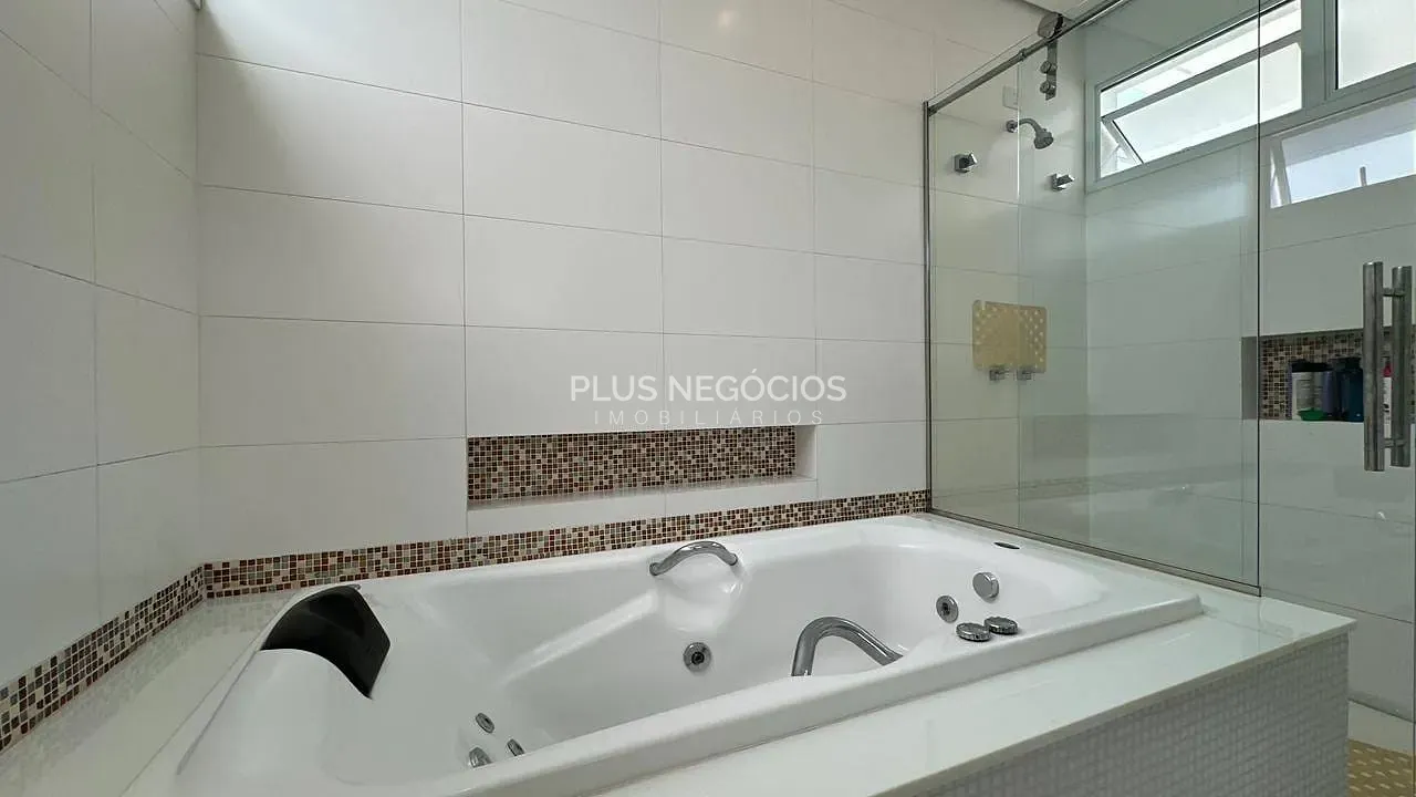 Casa, 4 quartos, 480 m² - Foto 22