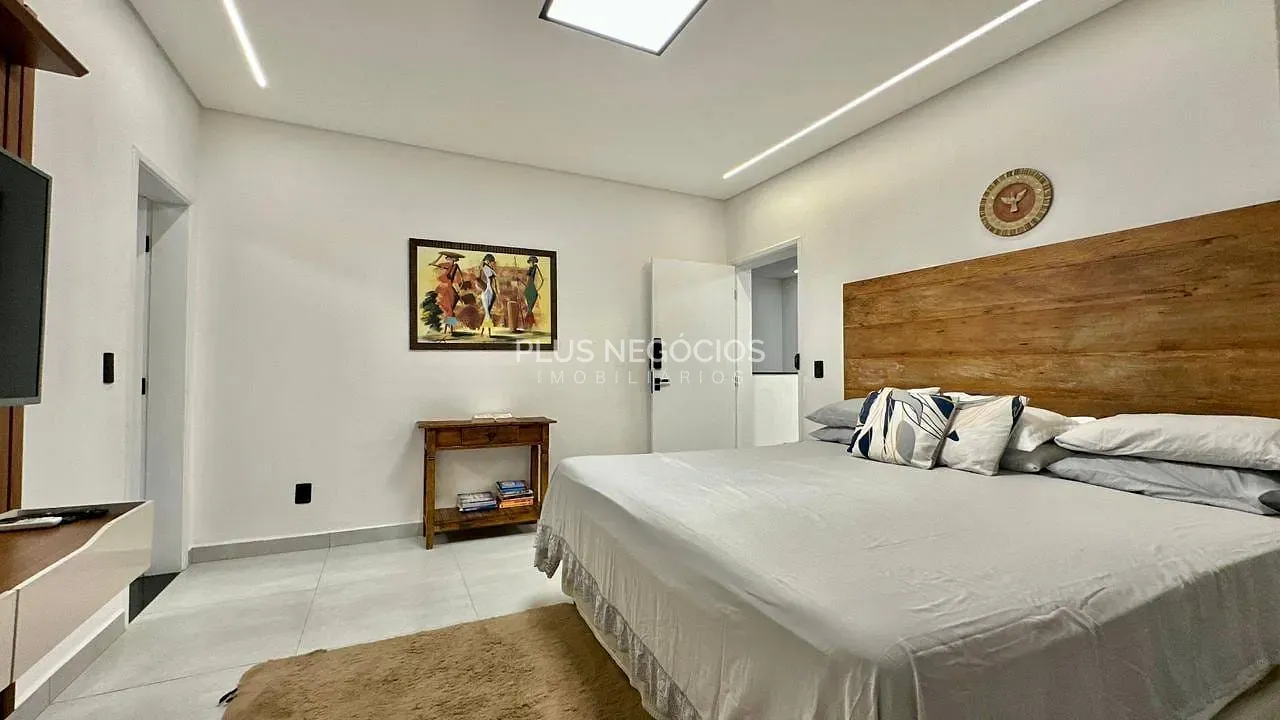 Casa, 3 quartos, 280 m² - Foto 3