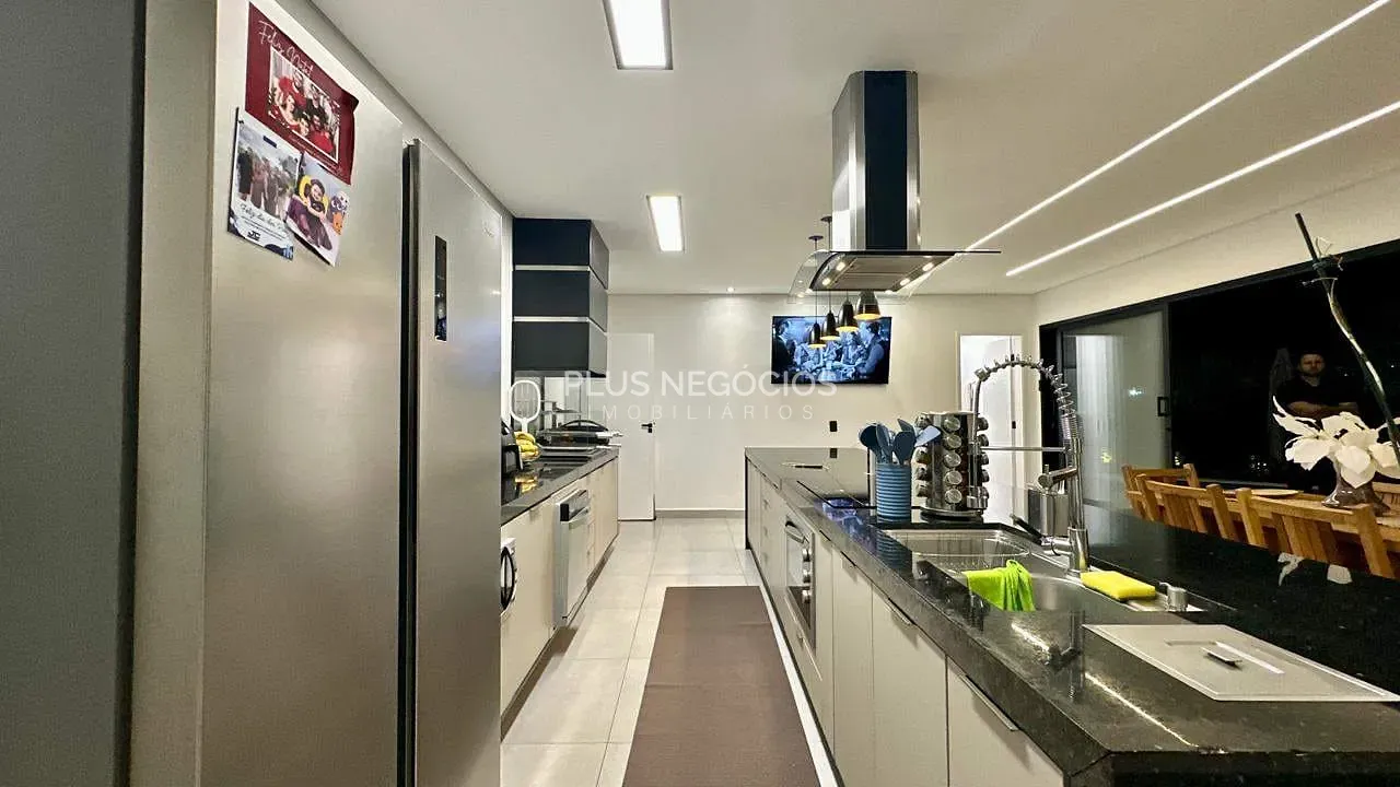 Casa, 3 quartos, 280 m² - Foto 6