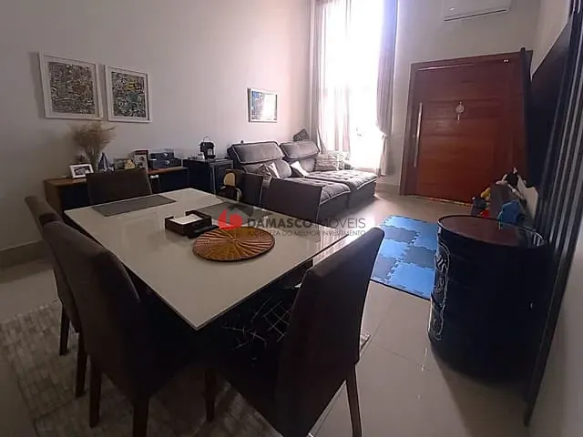 Casa 3 quartos e 2 banheiros, à venda, no bairro Loteamento Terras de São Pedro e São Paulo em Salto