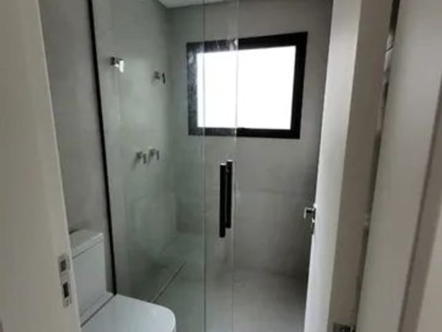 Casa com 250m² 4 quartos e 5 banheiros, à venda, no bairro Loteamento Floresta em São José dos Campos