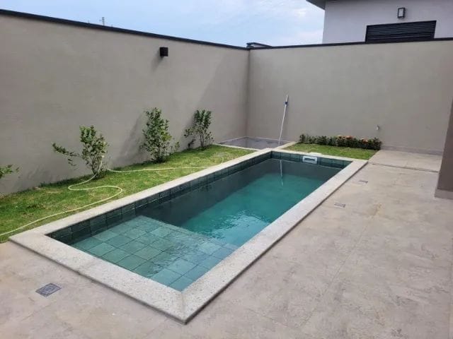 Casa com 250m² 4 quartos e 5 banheiros, à venda, no bairro Loteamento Floresta em São José dos Campos