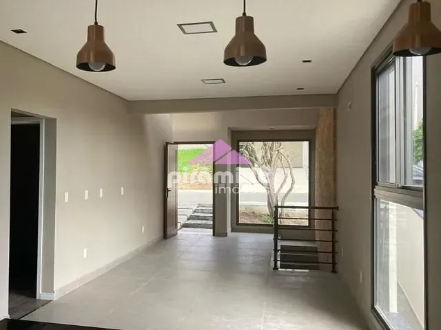 Casa com 250m² 3 quartos e 3 banheiros, à venda, no bairro Residencial Alta Vista 1 em Caçapava