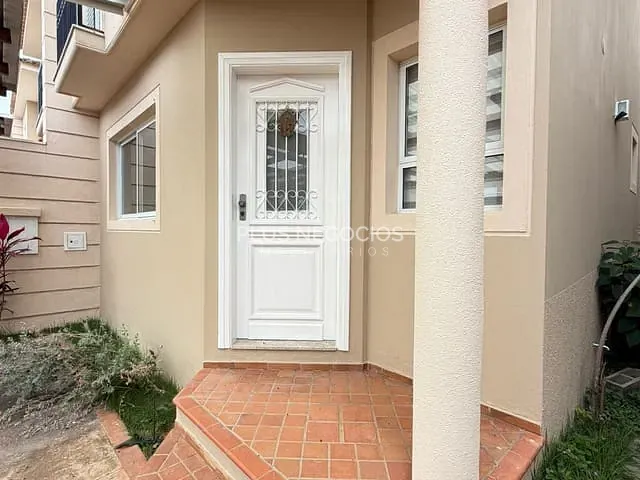 Casa 3 quartos e 4 banheiros, para alugar, no bairro Parque Campolim em Sorocaba