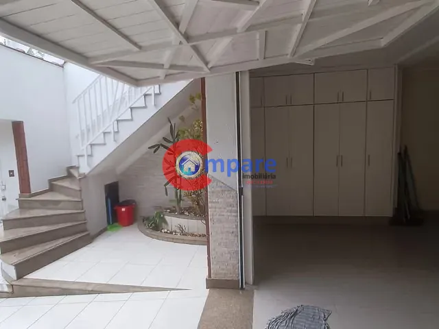 Casa 4 quartos e 3 banheiros, à venda ou para alugar, no bairro Vila Rosália em Guarulhos