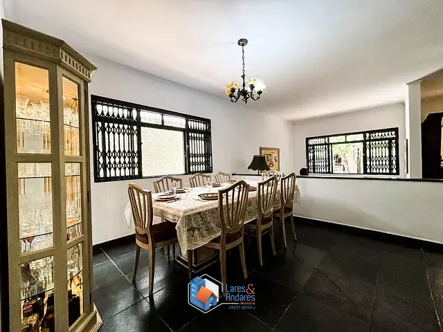 Casa com 348m² 4 quartos e 4 banheiros, à venda, no bairro Brooklin Paulista em São Paulo