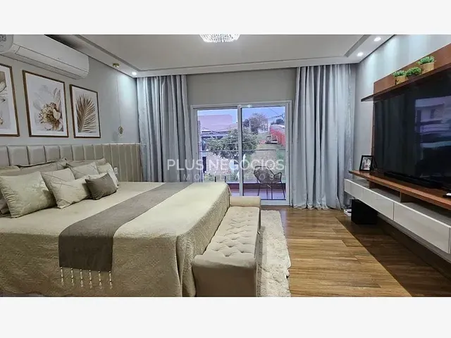 Casa com 256m² 4 quartos e 5 banheiros, à venda, no bairro Cajuru do Sul em Sorocaba
