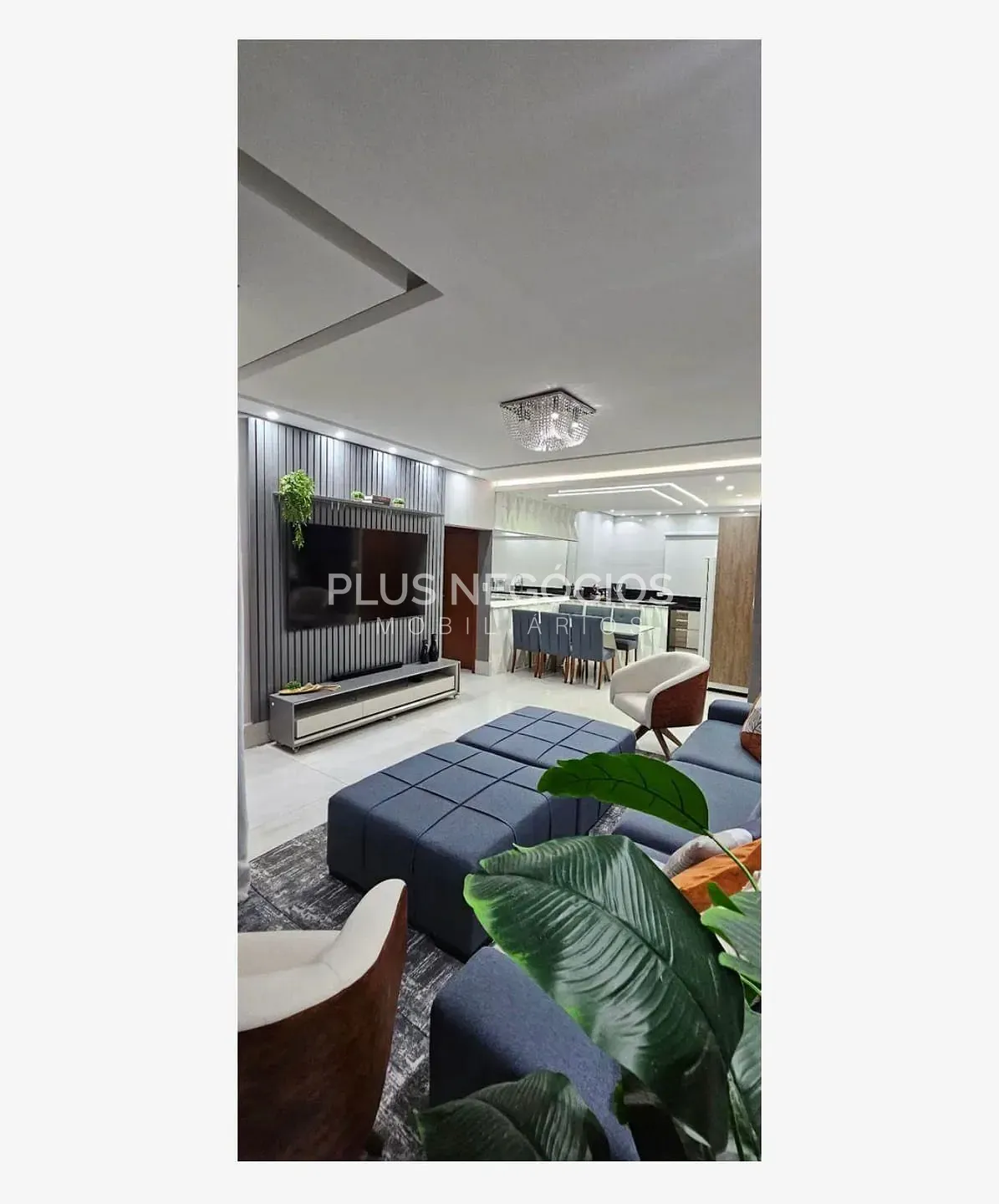 Casa, 4 quartos, 256 m² - Foto 1