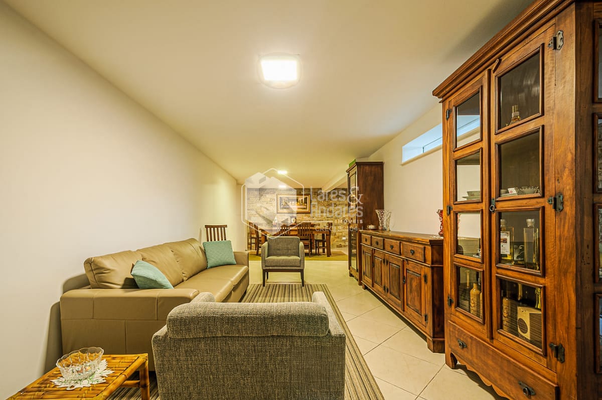 Casa, 3 quartos, 175 m² - Foto 1