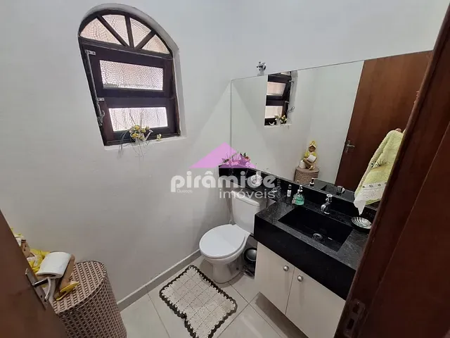 Casa com 854m² 3 quartos e 1 banheiro, à venda, no bairro Jardim das Flecheiras em Caraguatatuba