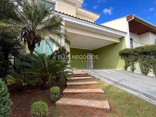 Casa com 250m² 3 quartos e 5 banheiros, à venda ou para alugar, no bairro Granja Olga II em Sorocaba
