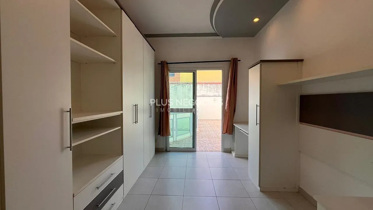 Casa, 3 quartos, 309 m² - Foto 24
