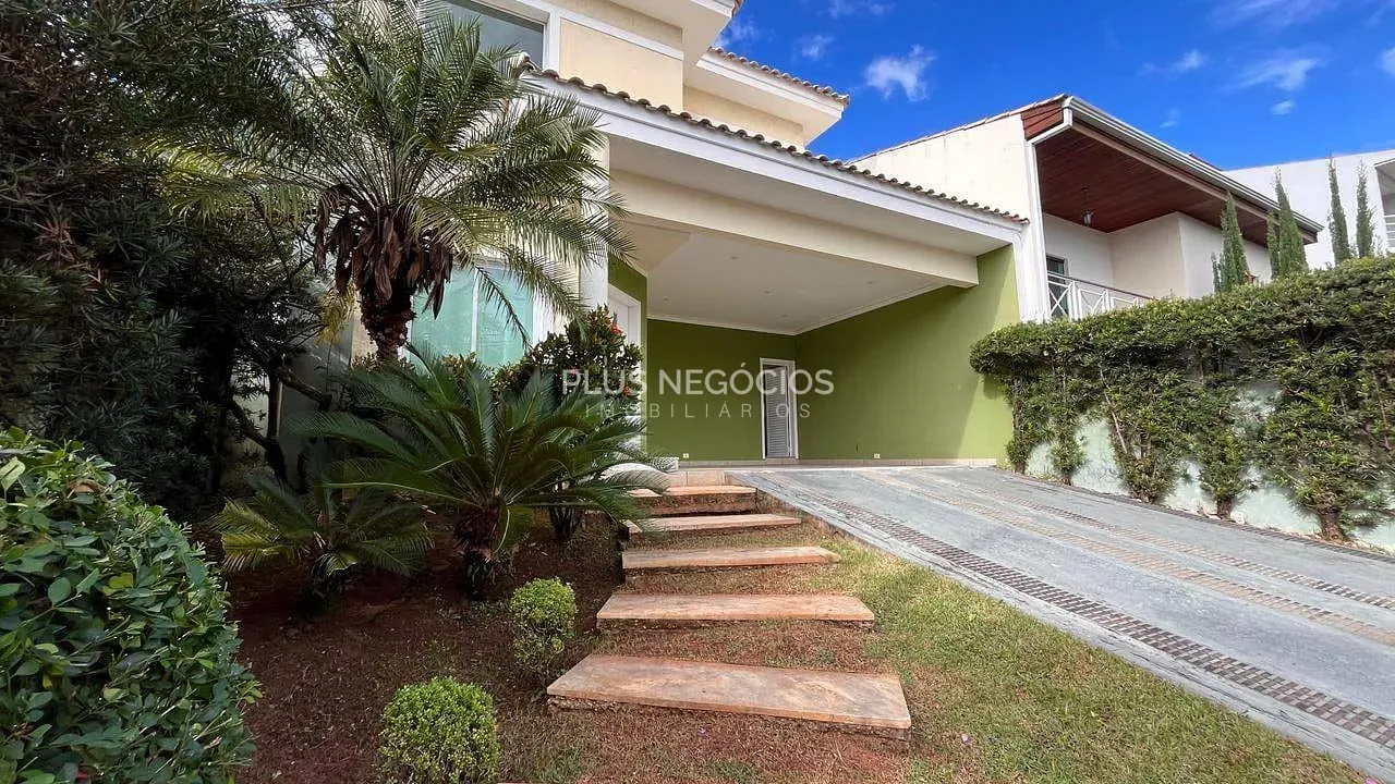 Casa, 3 quartos, 309 m² - Foto 1
