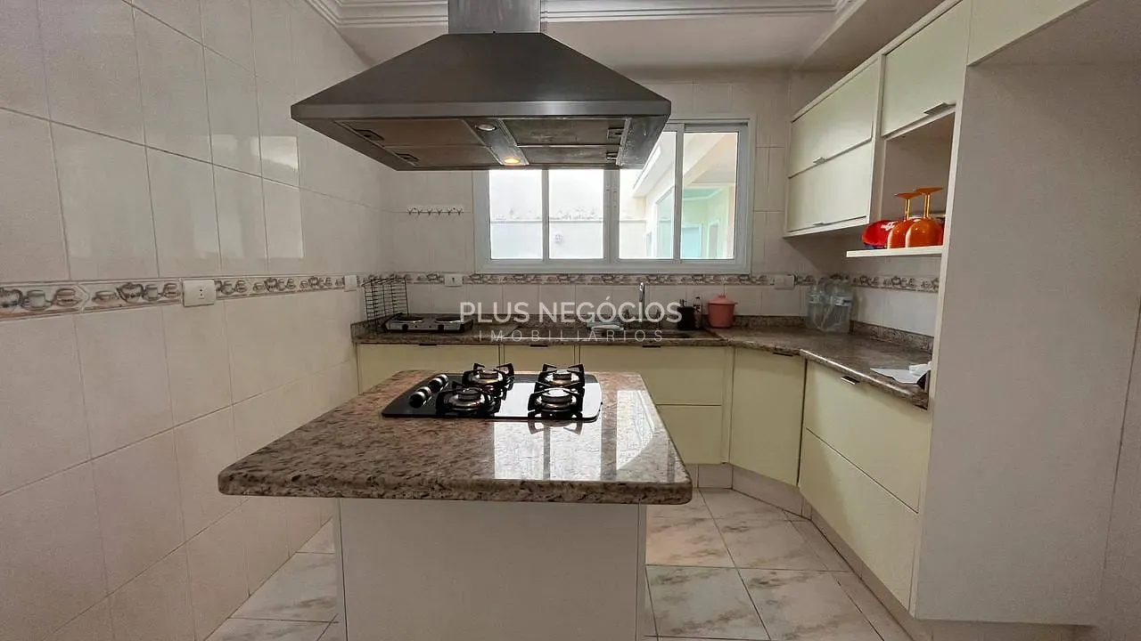 Casa, 3 quartos, 309 m² - Foto 10